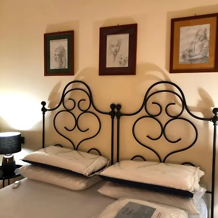 Palazzo Centro Storico Holiday home *
